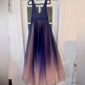💜 NWT Mac Duggal tulle ombré gown. This is current on their website 💜
